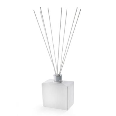 Фото 3SC Mood White Ароматический диффузор, настольный, композит Solid Surface, цвет: белый матовый/хром