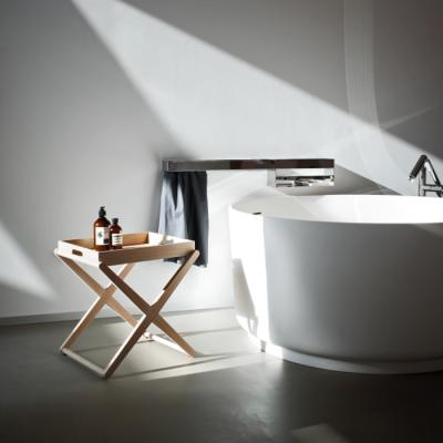 Фото AGAPE "X" Столик 47.3х40х49.3см., низкий, с съемным подносом, отделка: Rovere naturale