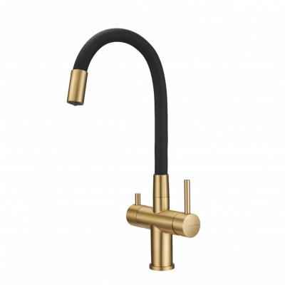 Фото Смеситель для кухни с фильтром Milacio Ultra 560 (MCU.560.GDB) брашированное золото черный шланг