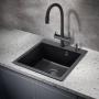 Фото Смеситель для кухни с фильтром Milacio Ultra 560 (MCU.560.TBB) total black черный шланг