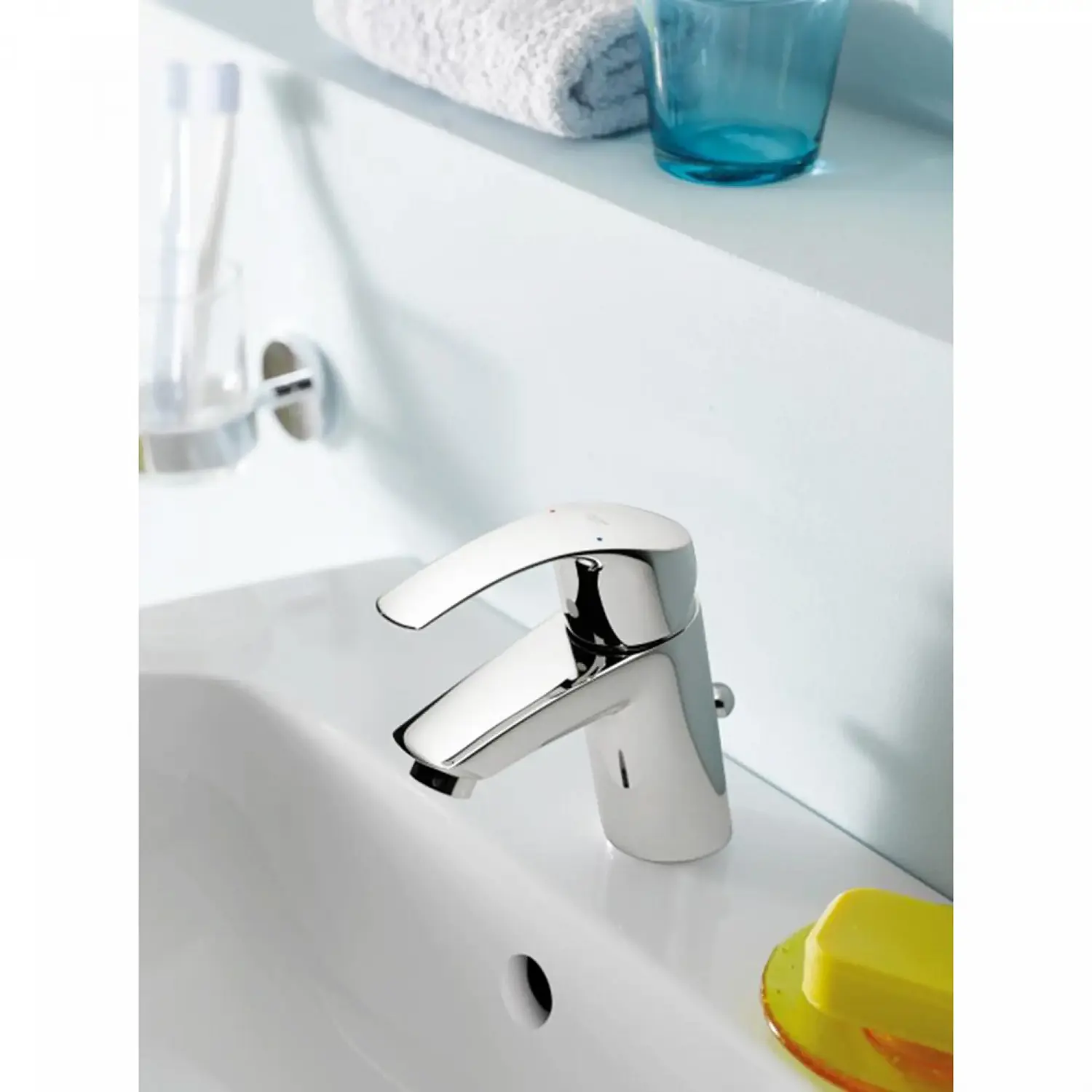 Фото Смеситель для раковины Grohe Eurosmart New S-size 32467002