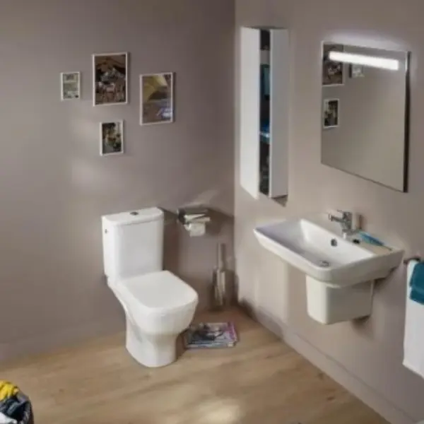 Фото Унитаз-компакт Jacob Delafon Struktura UJAJ102-WTE+ETAG212-WTE+E20606-WTE
