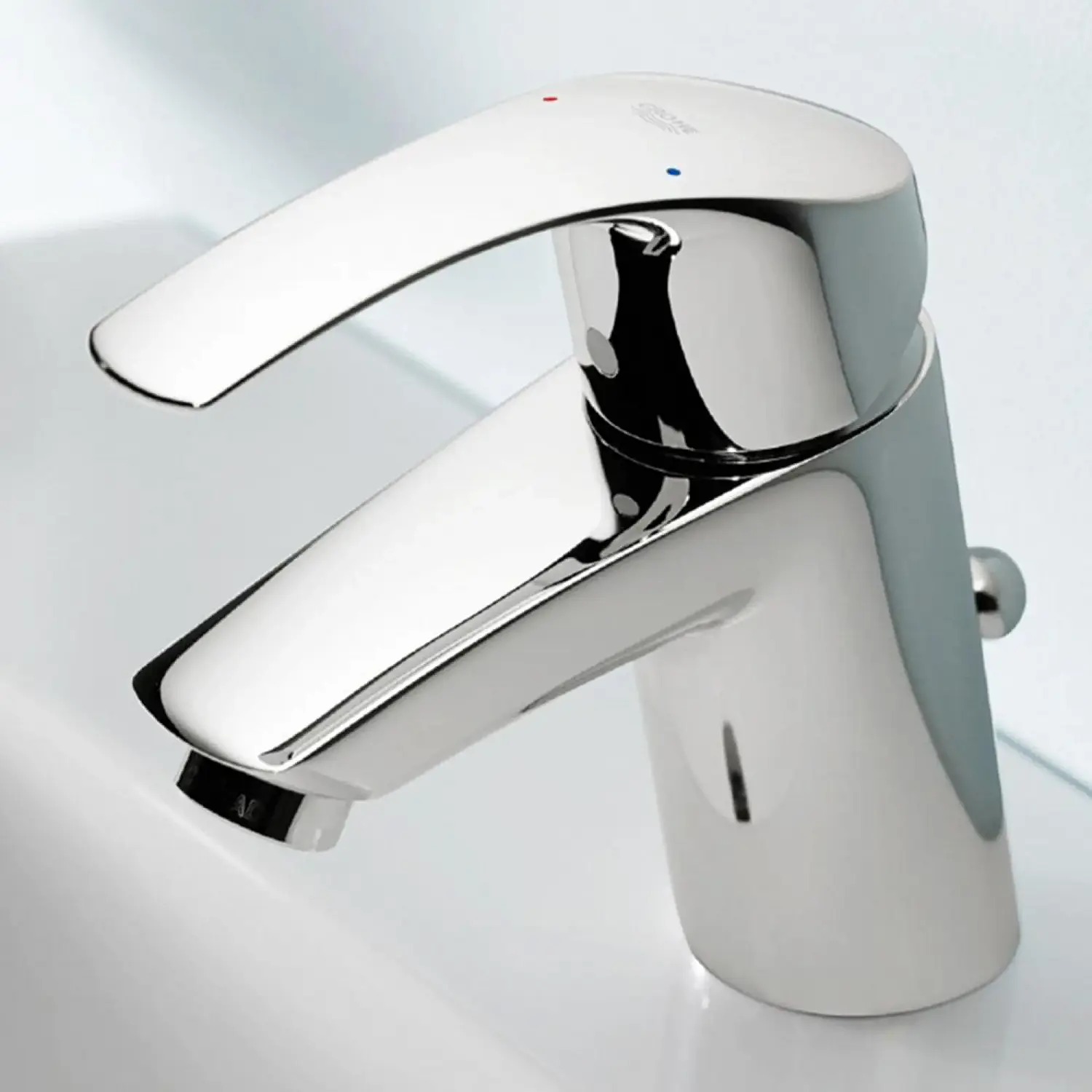 Фото Смеситель для раковины Grohe Eurosmart New S-size 32467002