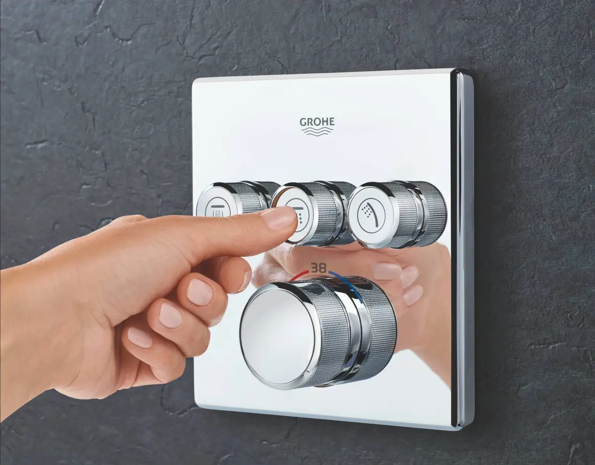 Фото 29126000 Grohtherm SmartControl Внешняя часть термостатического смесителя на 3 выхода, хром