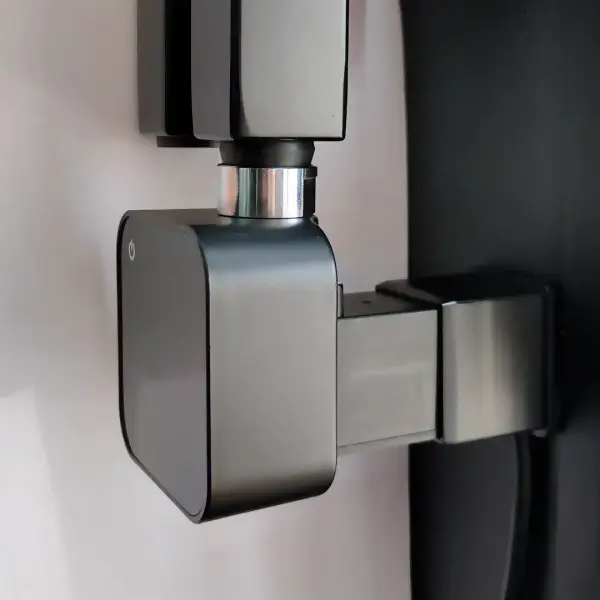 Фото Электрический ТЭН LUX-04М-300 с дисплеем и таймером (сенсор) 300W черный